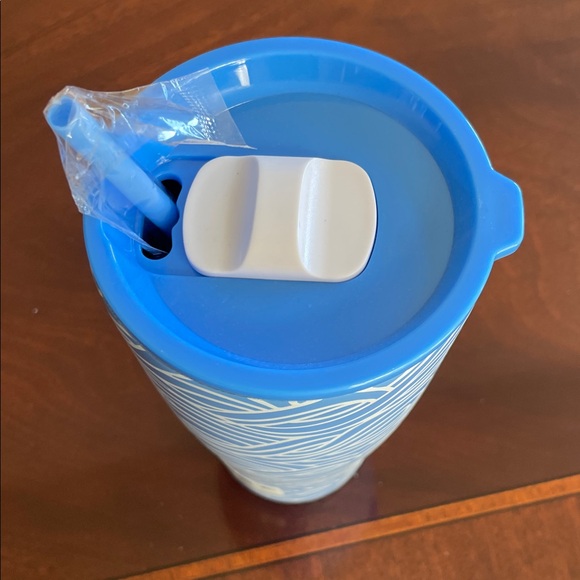 Scout flow Rida 30 oz Light Blue Wave Tumbler with Straw - Picture 3 of 4